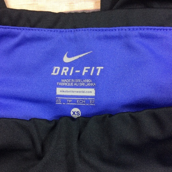 Nike Dri-Fit Womens Size XS Black Blue Capri Pants - Picture 6 of 6